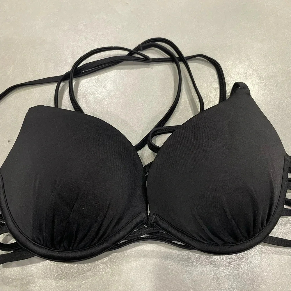 Shade and Shore Bikini Top Size Small